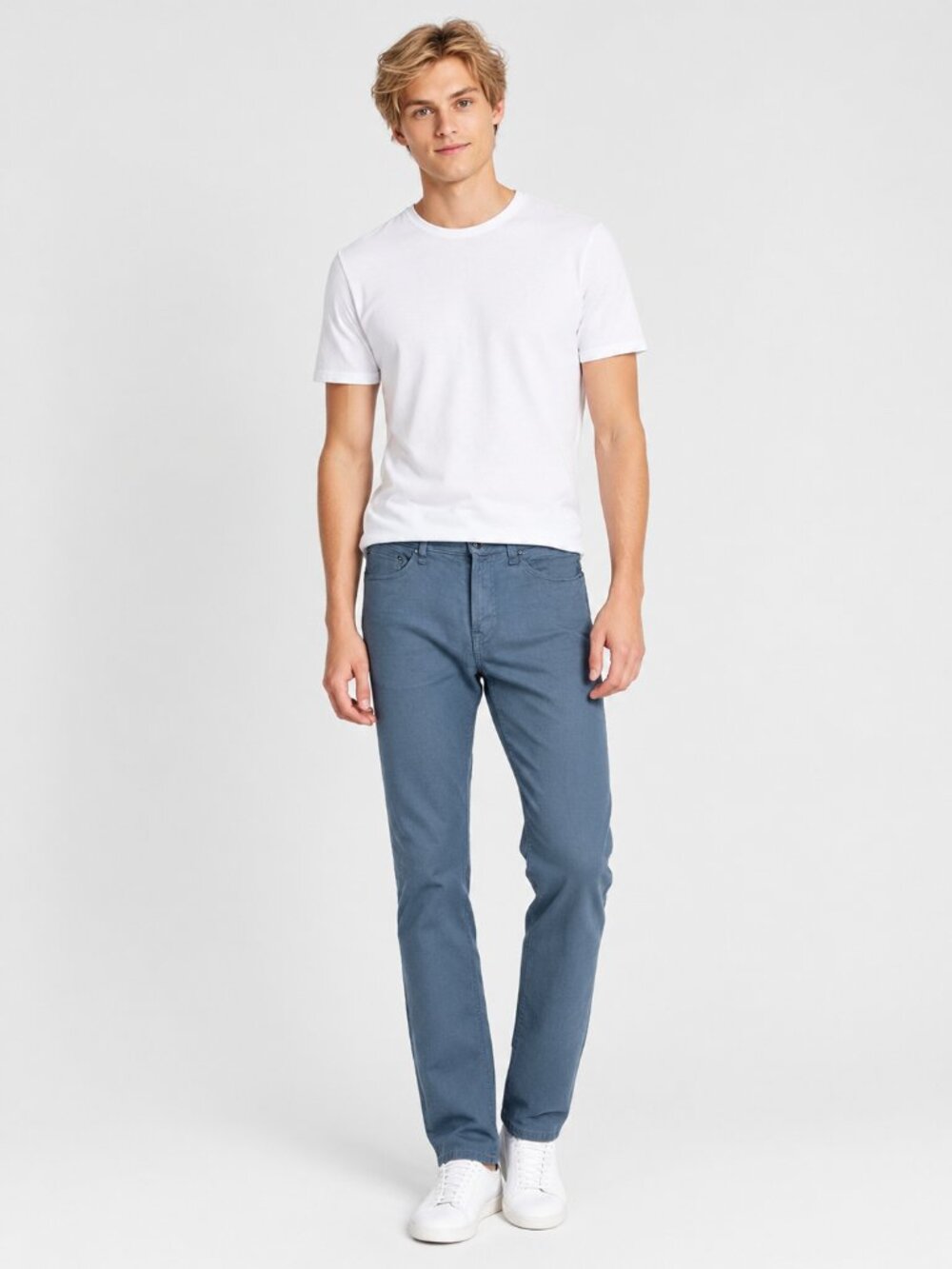 2/$30 Express Slim Straight Five-Pocket Jeans Slate Blue Wash 30 x 32 #A4774